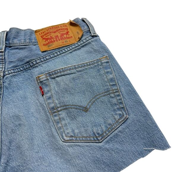 Levi’s 501 Cut Offs Shorts Light Wash Sz 31 - Picture 4 of 13